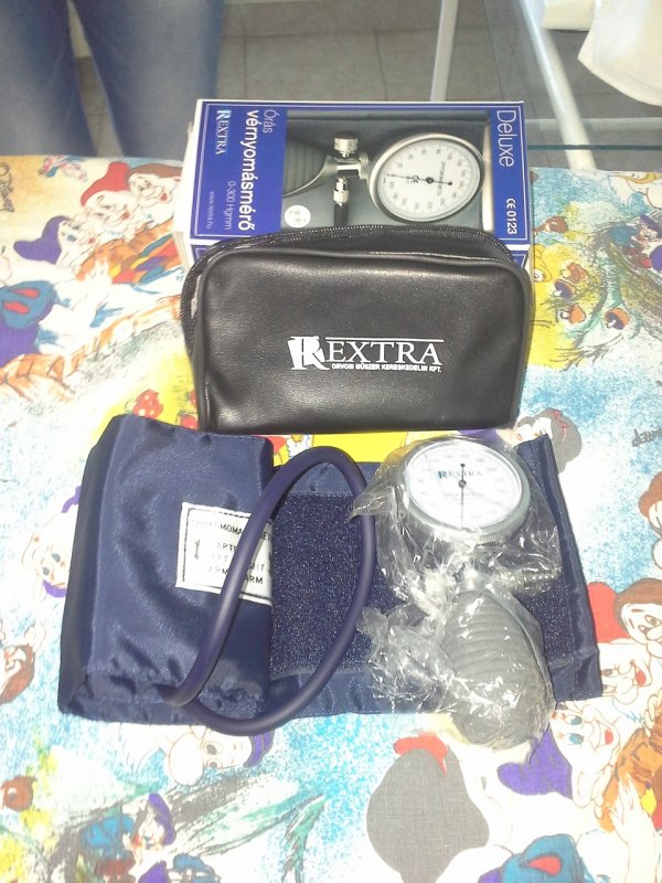 Egészségház - Sényő