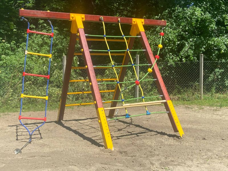 Enyingi Szirombontogató Óvoda - Enying