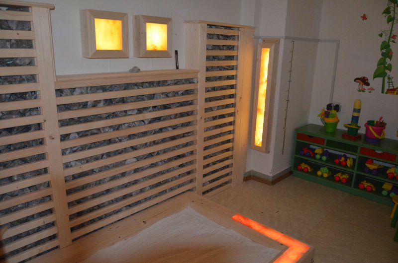 Vác Város Önkormányzat Bölcsődék és Fogyatékosok Intézménye Bölcsőde és Speciális Csoport